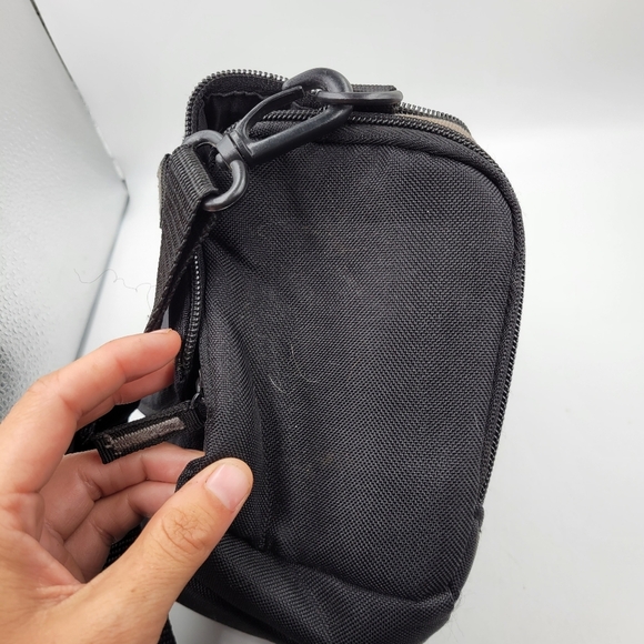 DSLR Camera Bag Case Logic - Picture 8 of 13